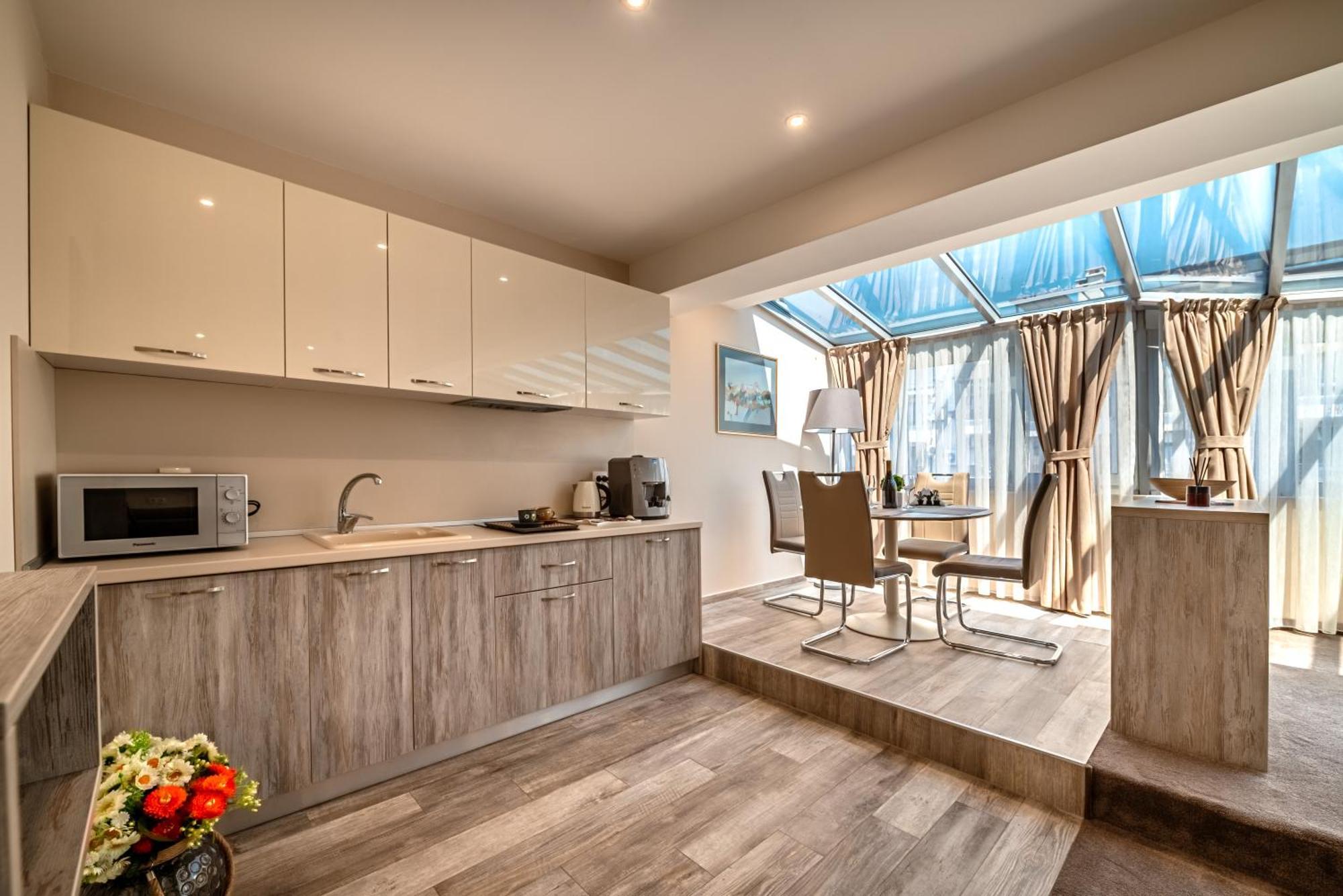 Cityscape Luxury Suites Plovdiv Exterior foto